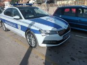 NEPROPISNO PARKIRANJE POLICIJE