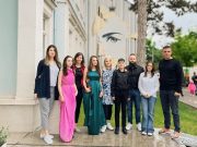 UČENICI MUZIČKE ŠKOLE NASTAVLJAJU DA NIŽU NAGRADE