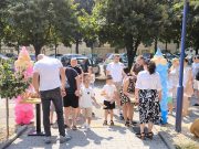 LEONI PODELIO ŠKOLSKE PAKETE ZA ĐAKE PRVAKE
