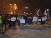 Protestna šetnja do Spomen parka “Gvozdeni puk”