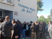 Put izbora počinje znanjem: Učenici OŠ “Nikodije Stojanović Tatko” u poseti Tehničkoj školi