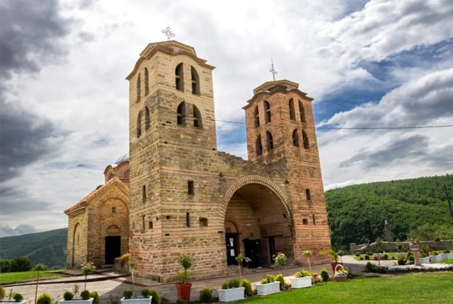 manastir svetog nikole u kursumliji