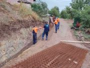 Kuršumlija: U ulici Dr Hadžića gradi se potporni zid radi sprečavanja klizišta