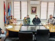 Pomoć interno raseljenim licima u Kuršumliji: Dodeljen građevinski materijal za dve porodice