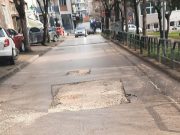 Raskopane ulice i zastoј radova: Sanacija udarnih rupa u Prokuplju stala posle početka