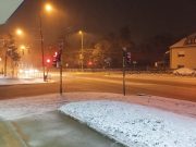 Sneg prekrio Prokuplje: Oprez u saobraćaju i na trotoarima