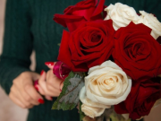 Zaboravite na kliše poklone: Zašto sve više žena bira adrenalin umesto cveća za 8. mart?