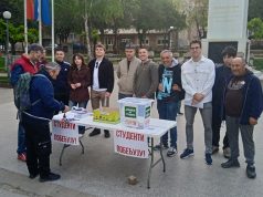 Studenti delili nalepnice širom Srbije, u Prokuplju uklonjene već jutros