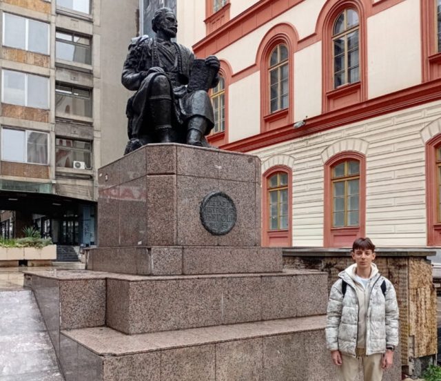 Luka Mihajlović na takmičenju iz latinskog jezika
