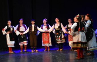 Veče tradicije i emocija: KUD “Abrašević” napunio salu Doma kulture
