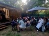 Predstava “Kokoška” oduševila publiku u Staroj Božurni: Pozorište stiglo i do seoskog trema