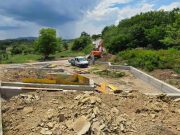 Kuršumlija: Počela rekonstrukcija puta i uređenje javnog prostora u Mačkovcu