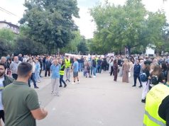 Prokupčani dočekali bicikliste Studentske liste, bez incidenata između dve grupe